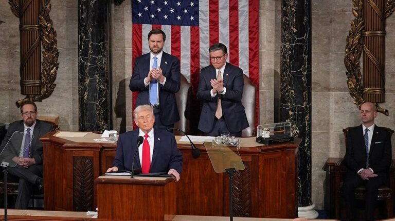 Fetterman hailed Trump's SOTU speech as 'powerful' for honoring veterans as other Dems were more critical