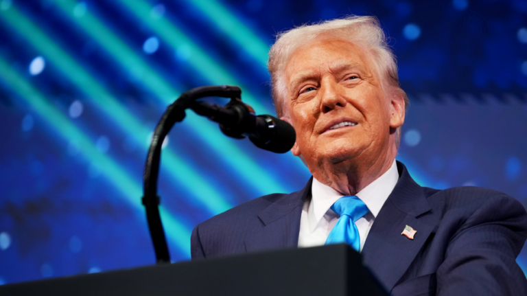 Trump accepts White House Correspondents' Association dinner invitation for the first time as president