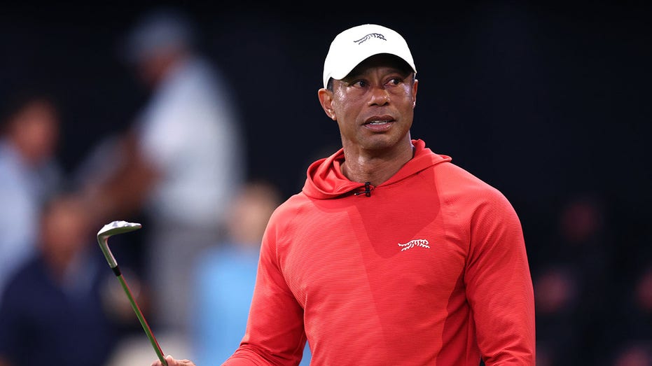 Tiger Woods arrested on DUI charge in Florida after rollover crash: 'This could've been a lot worse'