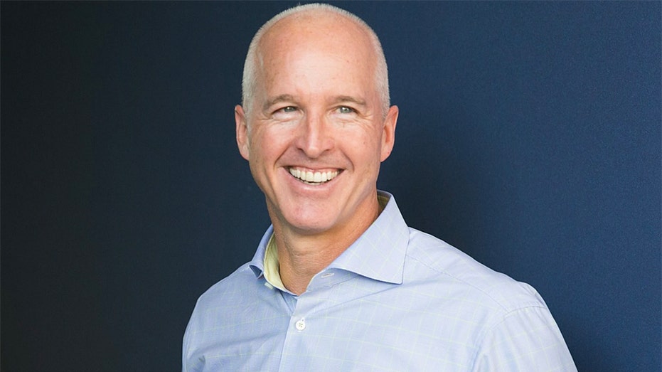 Mike Minogue heads to Mass GOP convention ready to take on Maura Healey: 'She's bankrupting our state'