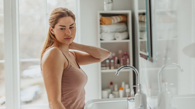 Simple diet change could relieve painful bathroom symptoms, experts say