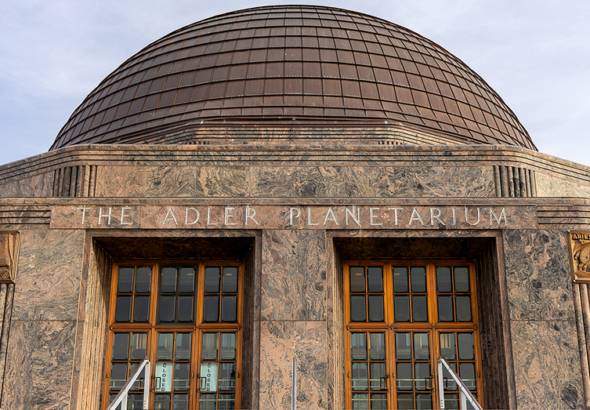 CBS crew attacked by multiple men near Chicago museum, suspects arrested: police