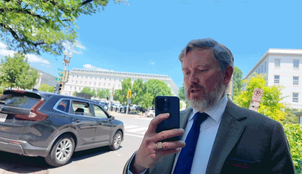 Massie lashes out when pressed on ex-girlfriend's allegations of affair with GOP firebrand
